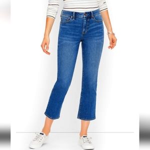 Talbots Jeans Crop/Capri Stretch Flare Size 14 Medium Wash Blue 5-Pocket Style.